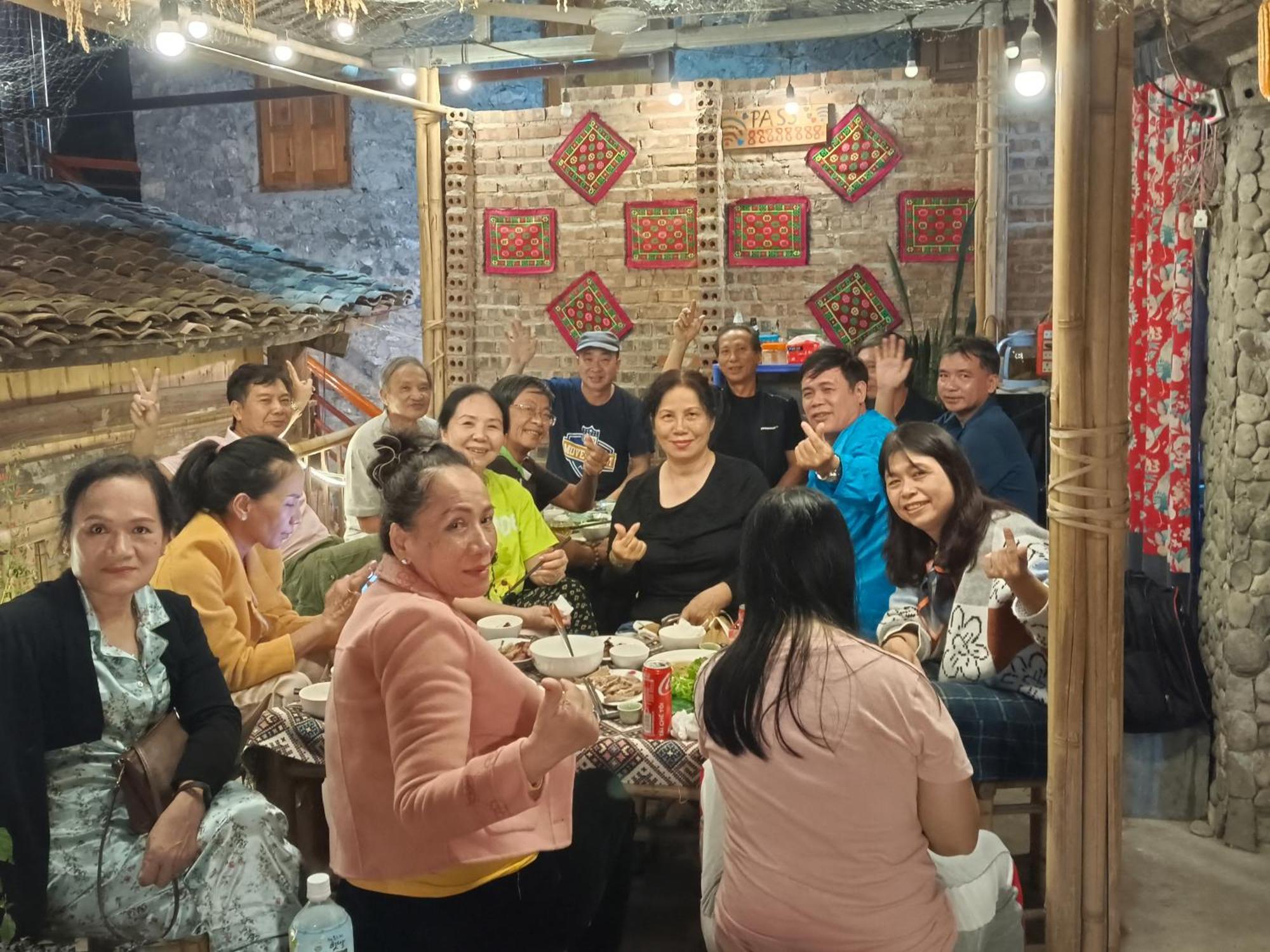 Quang Thuan Ban Gioc Homestay Cao Bang Esterno foto